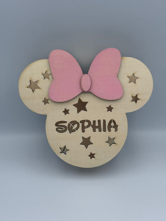 Lampada LED in legno Minnie personalizzata con nome – Luce da parete per cameretta