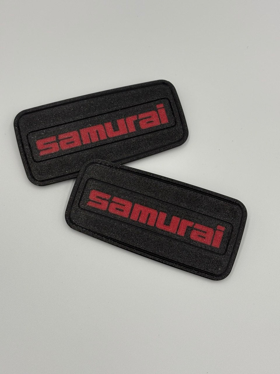 Coppia 2 Targhette Laterale Suzuki Samurai Fregio Logo