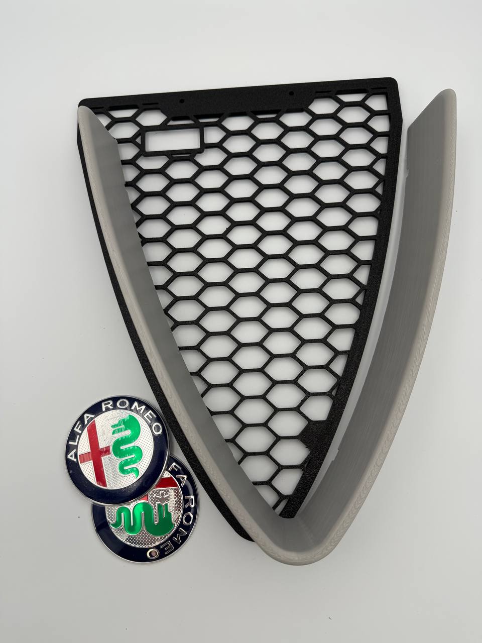 Alfa Romeo 159-Griglia a nido d'ape + Bordo cornice a V