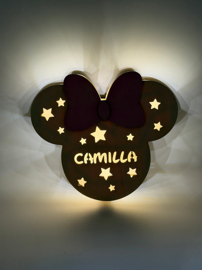 Lampada LED in legno Minnie personalizzata con nome – Luce da parete per cameretta