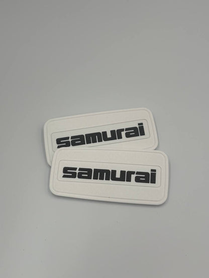 Coppia 2 Targhette Laterale Suzuki Samurai Fregio Logo