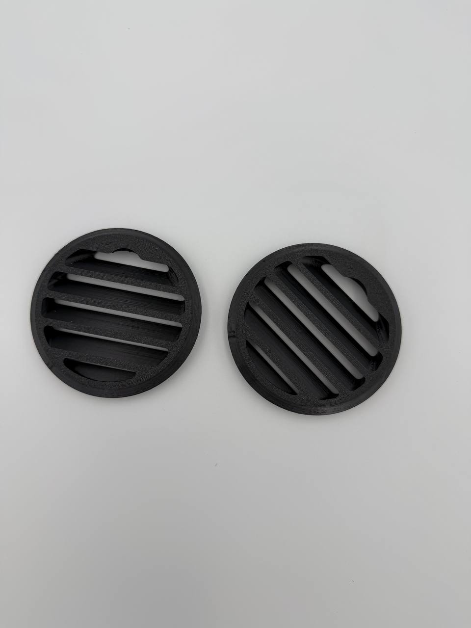 Coppia di bocchette diffusore aria compatibili con Fiat Panda 169 dal 2003 al 2012.