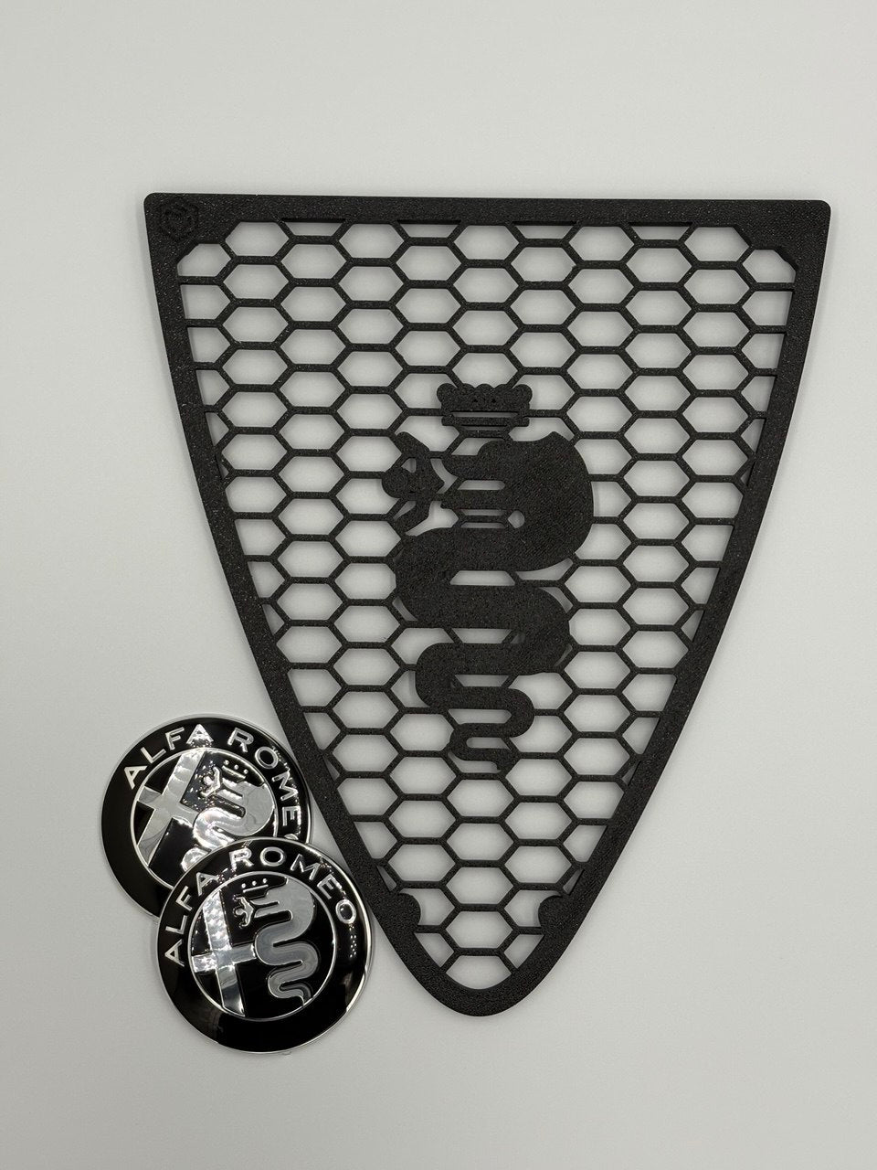 Griglia Anteriore A Nido D'Ape Per Alfa Romeo 147 2ª Serie (2004-2011) con biscione