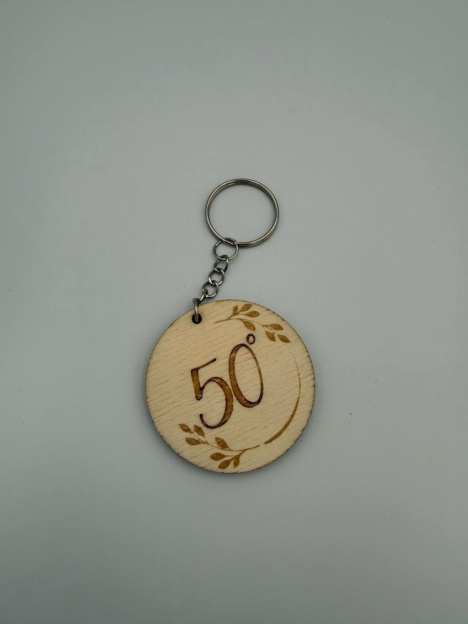 Portachiavi Bomboniera in Legno – Compleanno Numeri 18 / 30 / 40 / 50 / 60 / 70 / 80 / 90 Anni