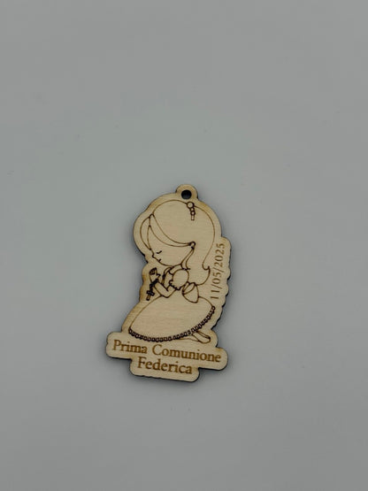 Bomboniera Comunione in Legno – Bambino o Bambina 37×61 mm | Ciondolo o Portachiavi per Prima Comunione