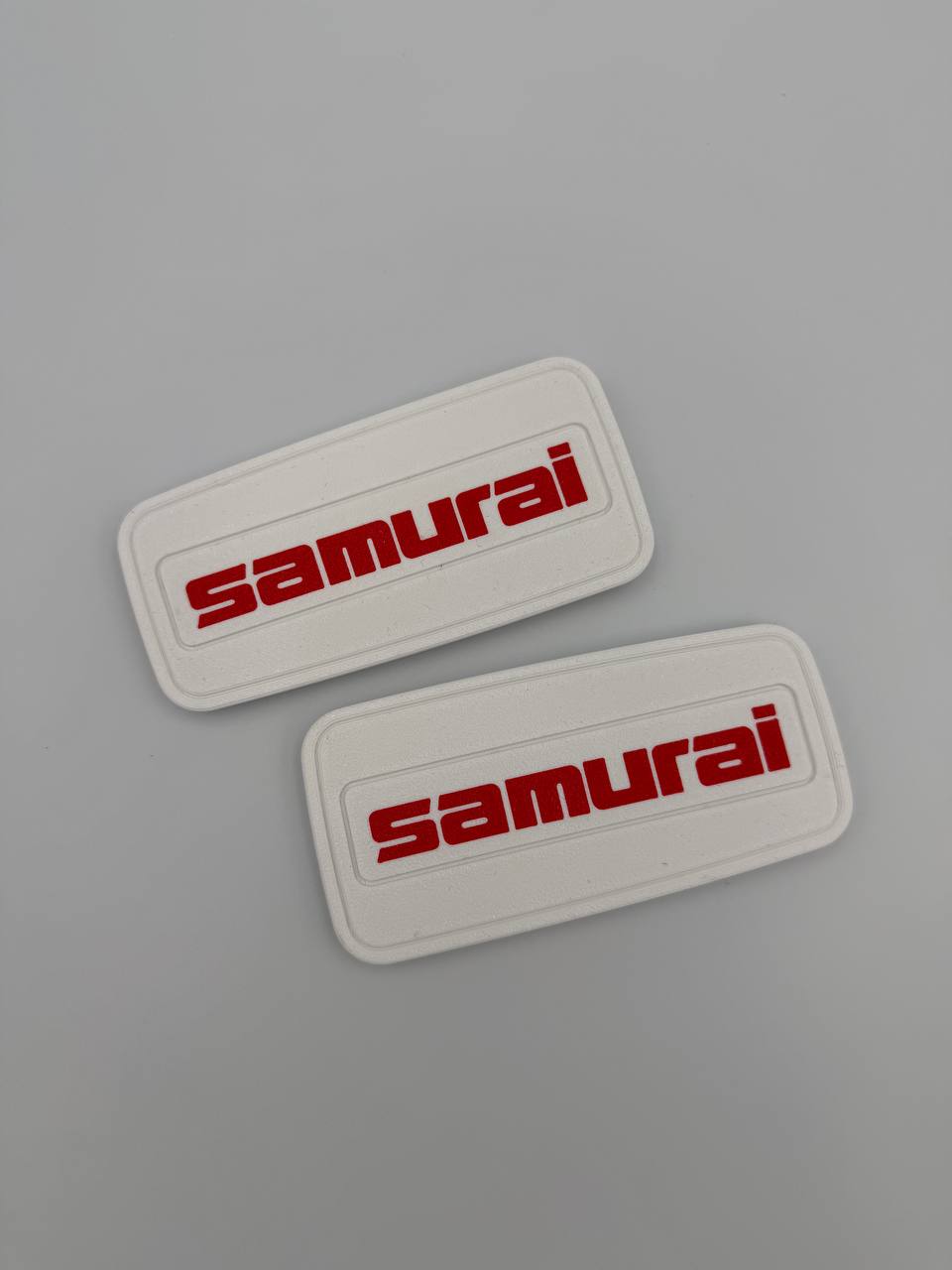 Coppia 2 Targhette Laterale Suzuki Samurai Fregio Logo