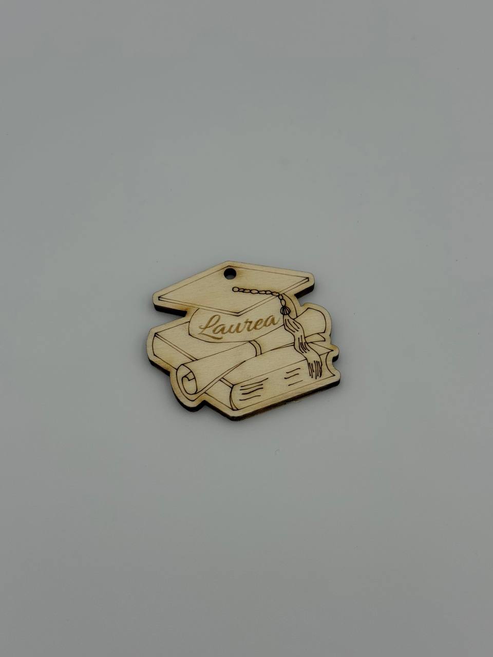 Ciondolo/etichetta bomboniera Laurea Tocco