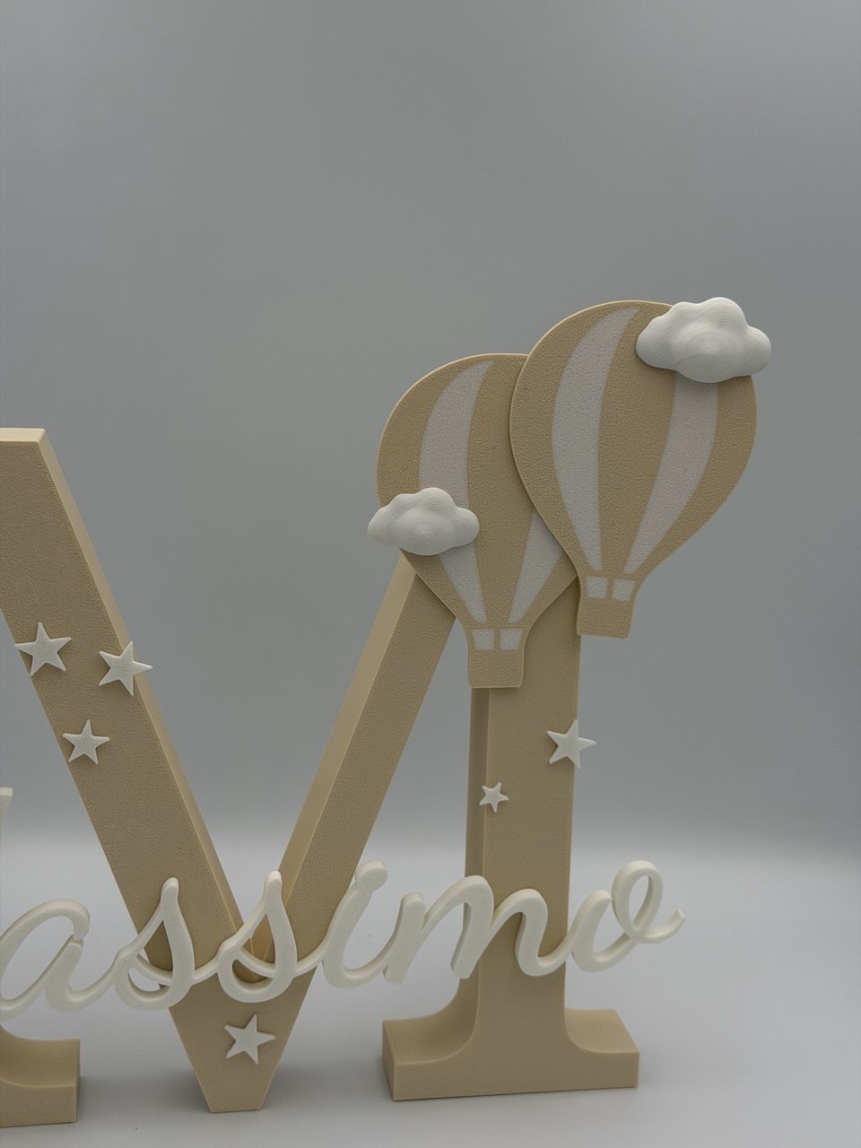 Iniziale Lettera personalizzata con nome – Decorazione con mongolfiere (30 cm)